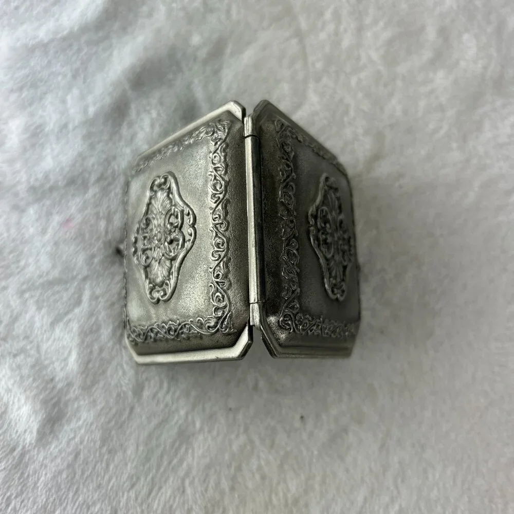 Compact Squere shaped Mirror box Antique Silver Tone Metal